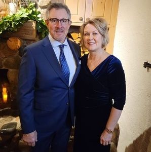 Meet your Posher, Lori